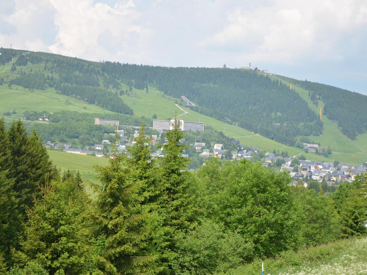 Nice Holiday Home In The Ore Mountains Only 500M From The Chairlift Loučná pod Klínovcem 외부 사진